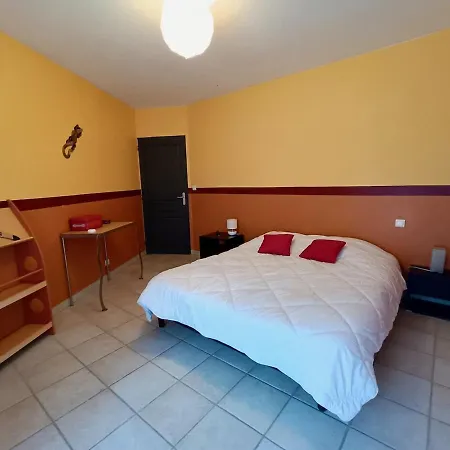 Villa De La Croix De La Main