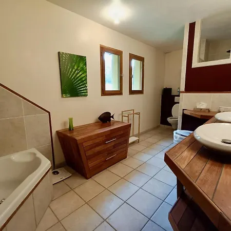 De La Croix De La Main * Veyrignac