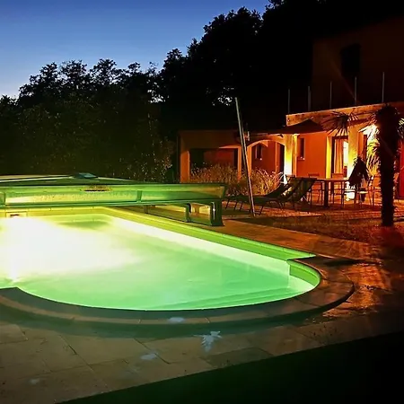 De La Croix De La Main Villa Veyrignac