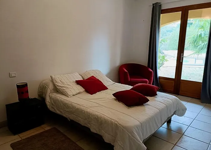 וילה De La Croix De La Main Veyrignac